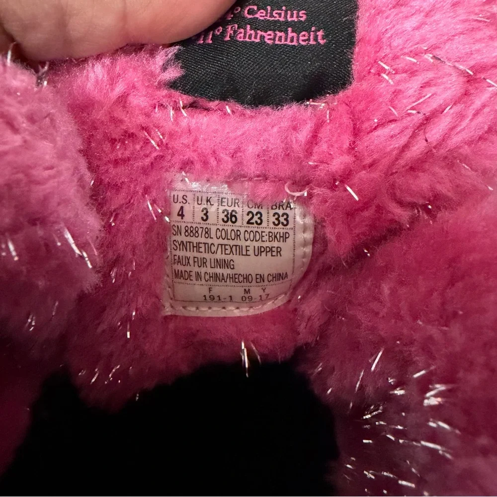Skechers Pink/Black Kids Winter Boots